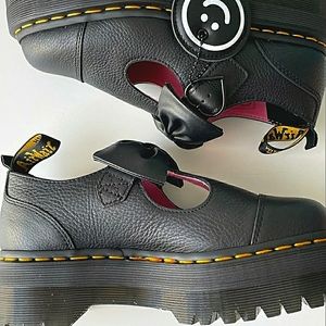 Lazy oaf Dr martens Bethans